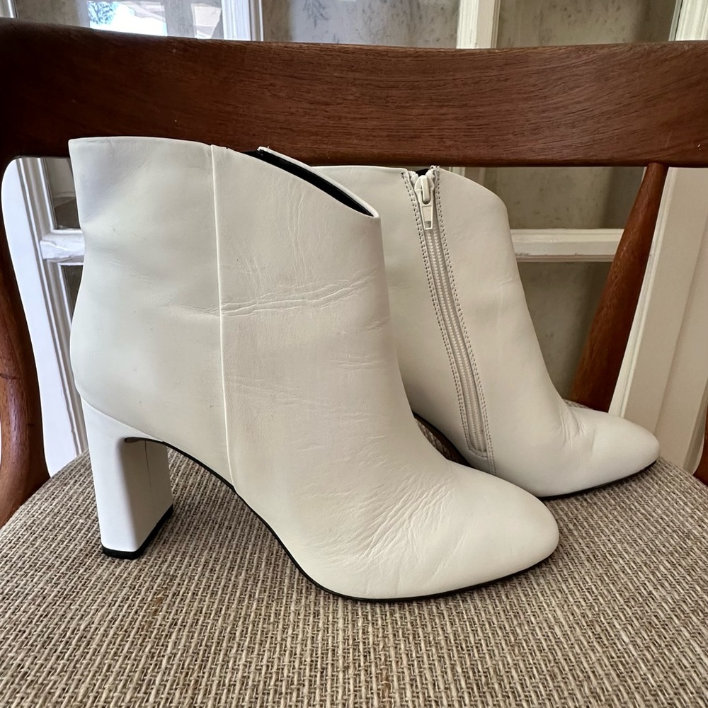 Gap White Genuine Leather Boot